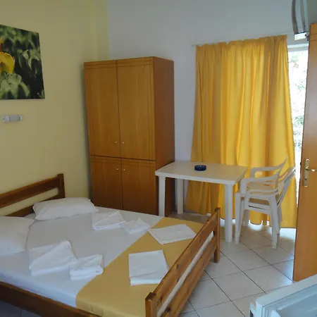 Kemping Kouyoni Jerakiní